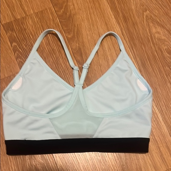 Nike Blue and Black Sports Bra with Moisture-Wicking Fabric medium - Picture 2 of 3